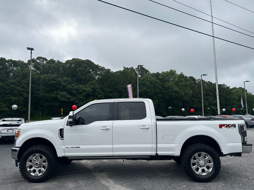 2019 Ford F250sd LARIAT photo