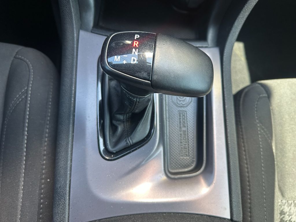 2020 Dodge Charger SXT photo