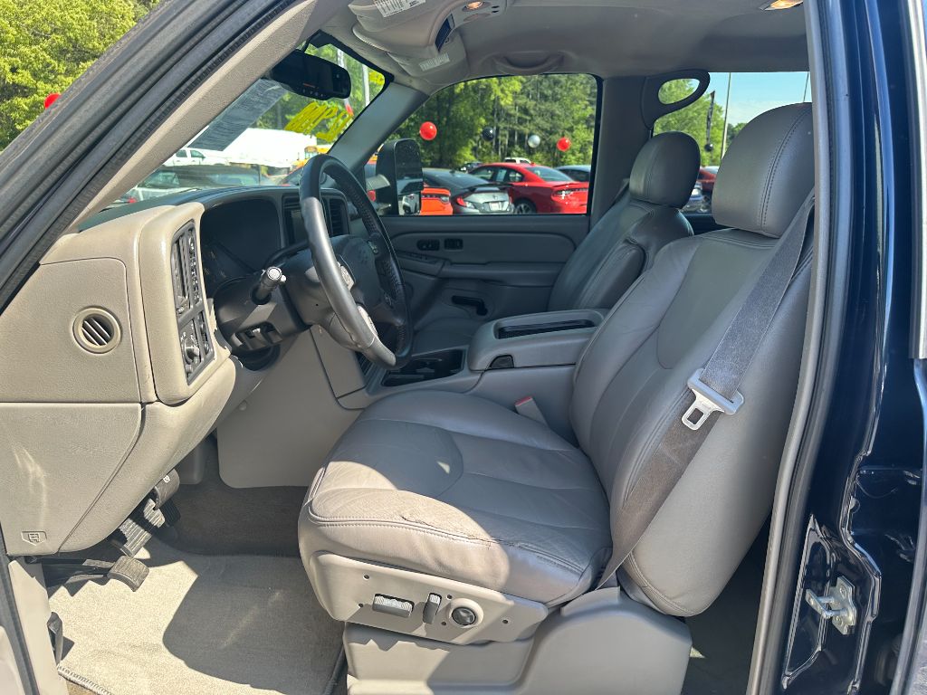 2005 Chevrolet Silverado 1500 LS photo