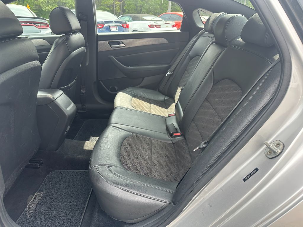 2018 Hyundai Sonata SPORT photo