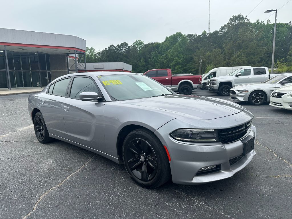 2017 Dodge Charger SXT photo