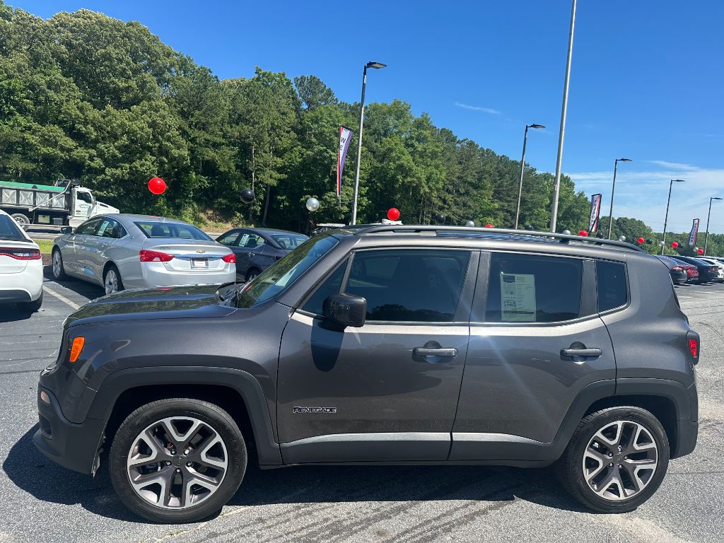 2018 Jeep Renegade LATITUDE photo