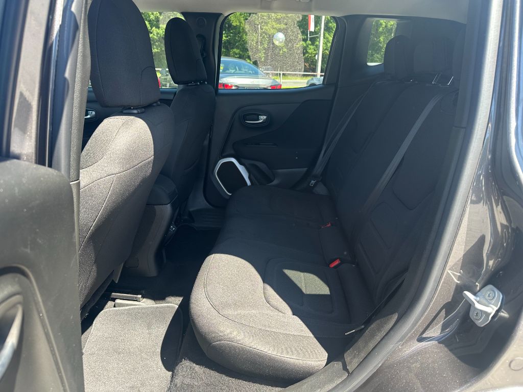 2018 Jeep Renegade LATITUDE photo