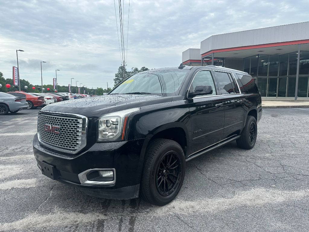 2016 GMC Yukon XL 1500 DENALI photo