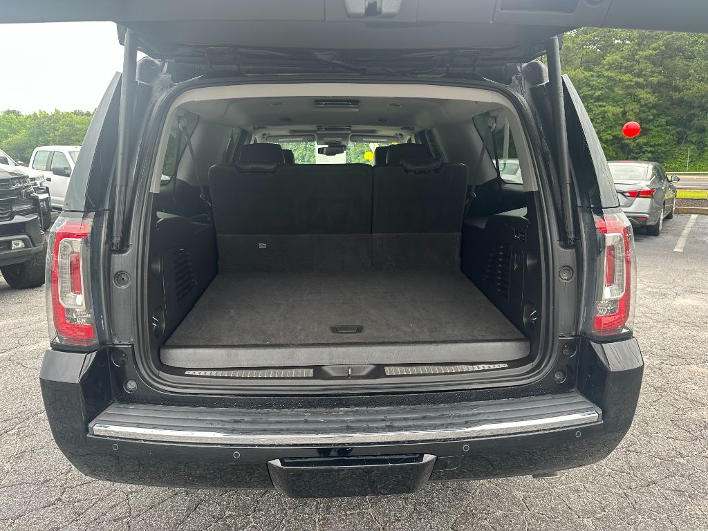2016 GMC Yukon XL 1500 DENALI photo