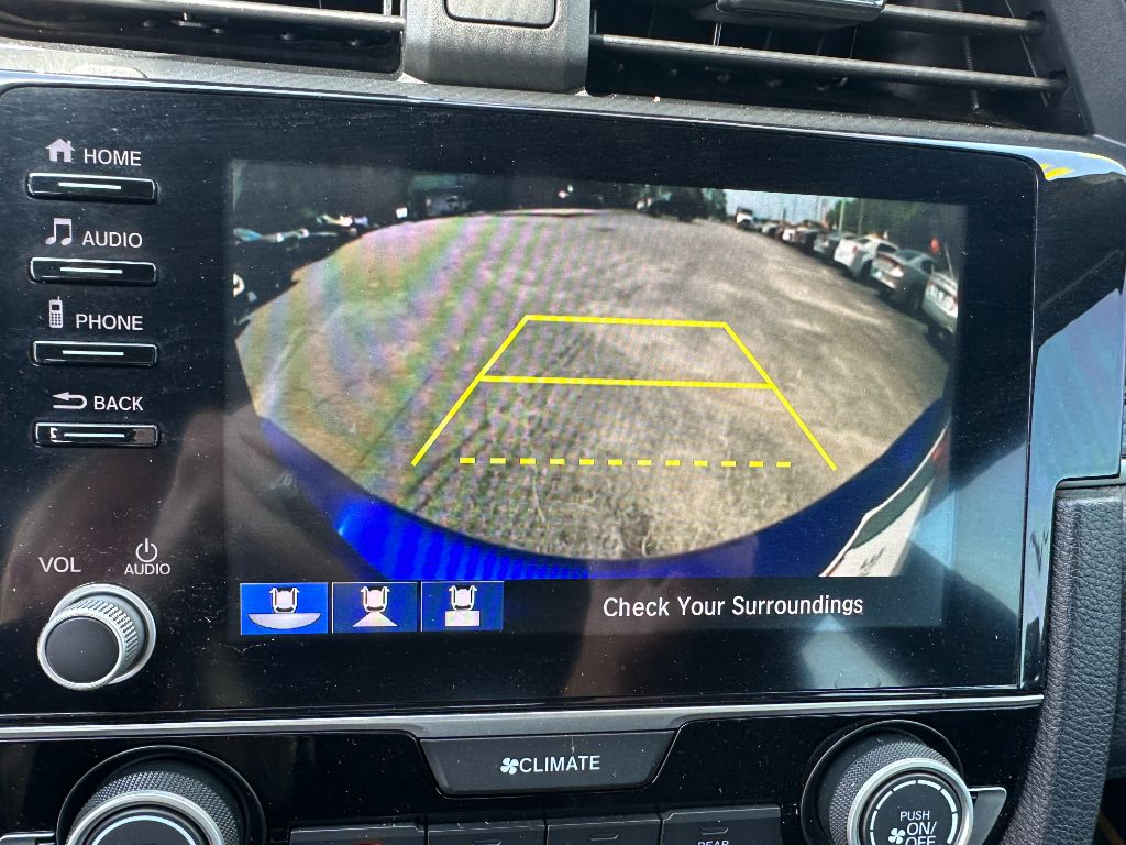 2019 Honda Civic SPORT photo