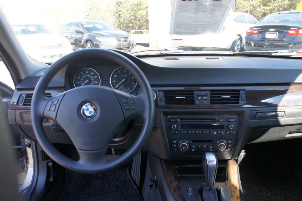 2011 BMW MDX 328i xDrive photo