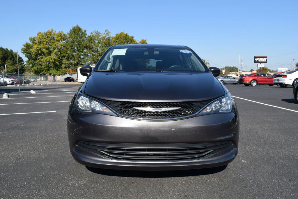 2023 Chrysler Pacifica Hybrid Touring L photo 19