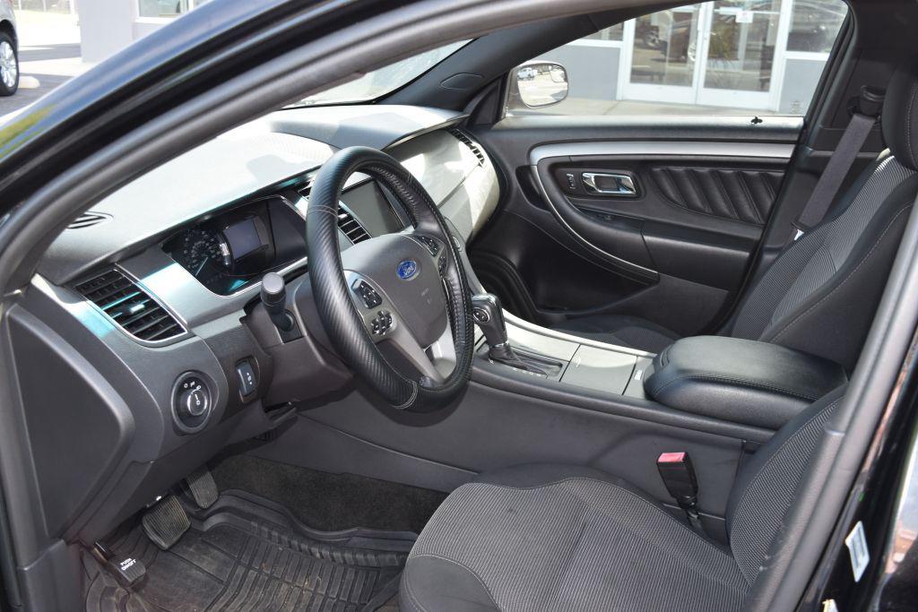 2013 Ford Taurus