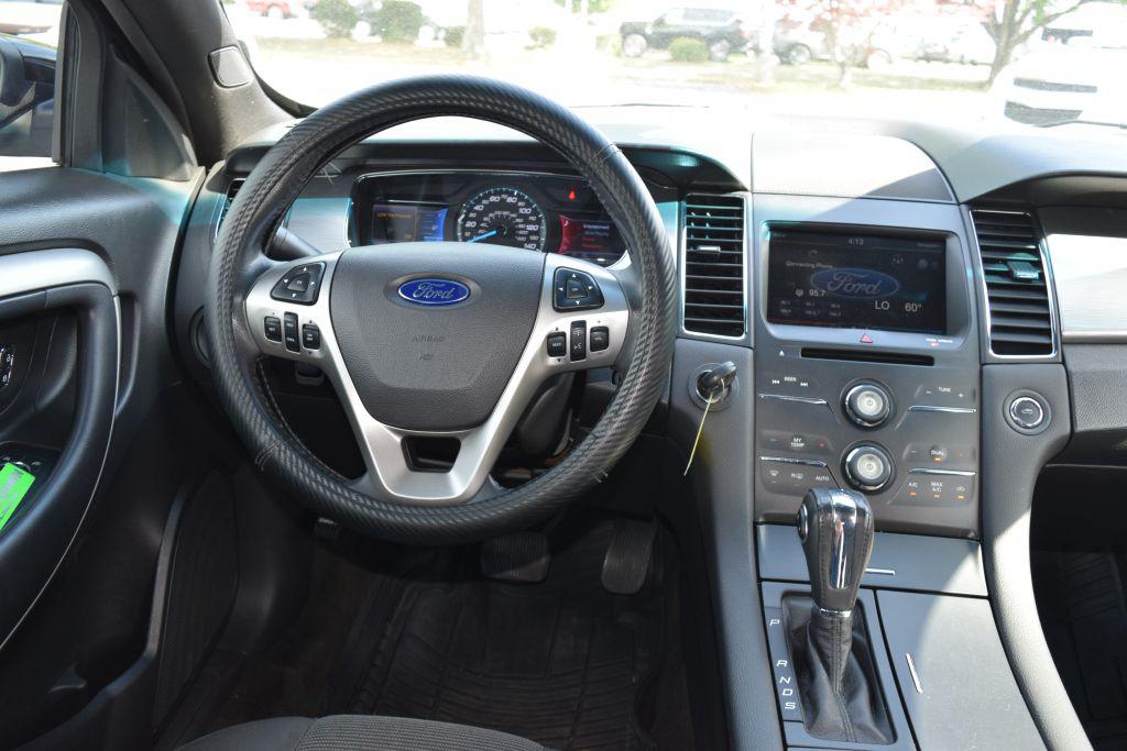 2013 Ford Taurus