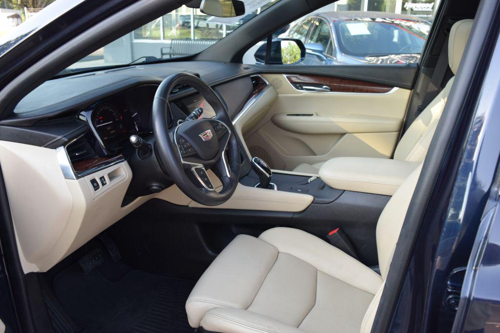 2017 Cadillac XT5