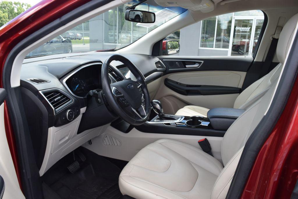2017 Ford Edge
