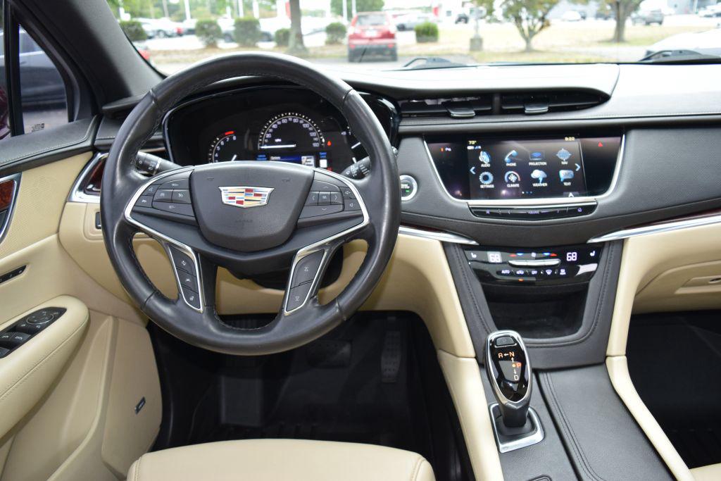 2018 Cadillac XT5