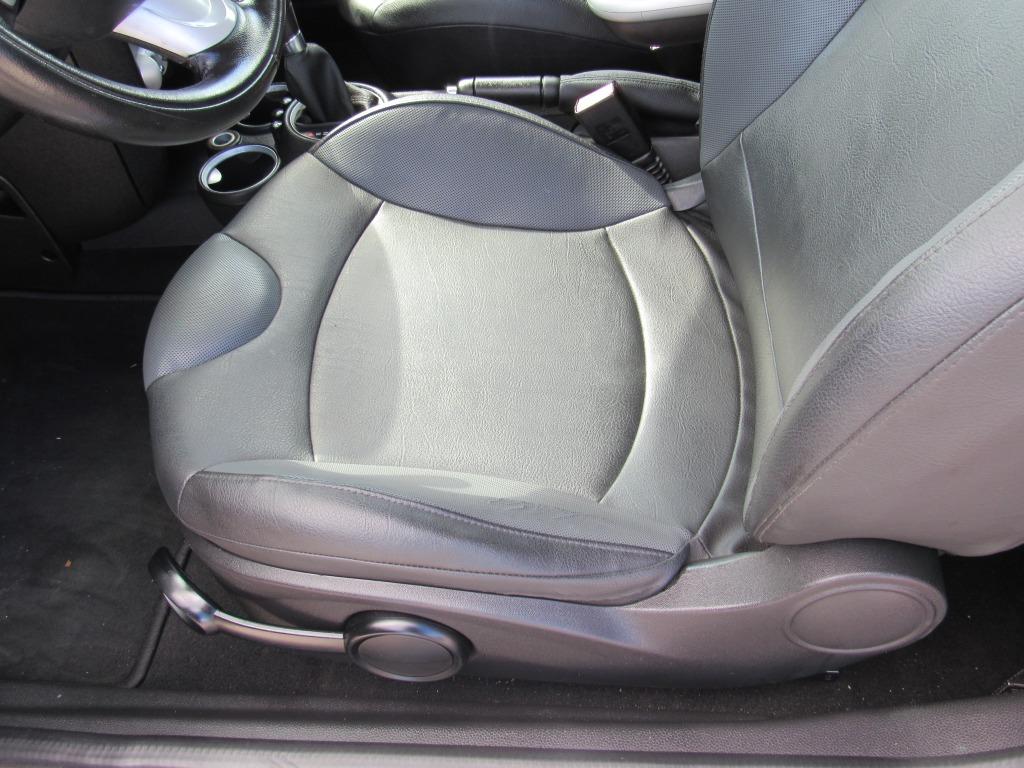 2010 MINI Cooper - $6,995
