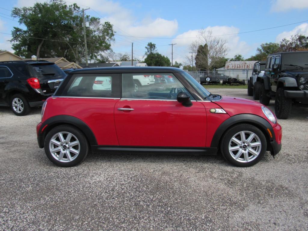2010 MINI Cooper - $6,995