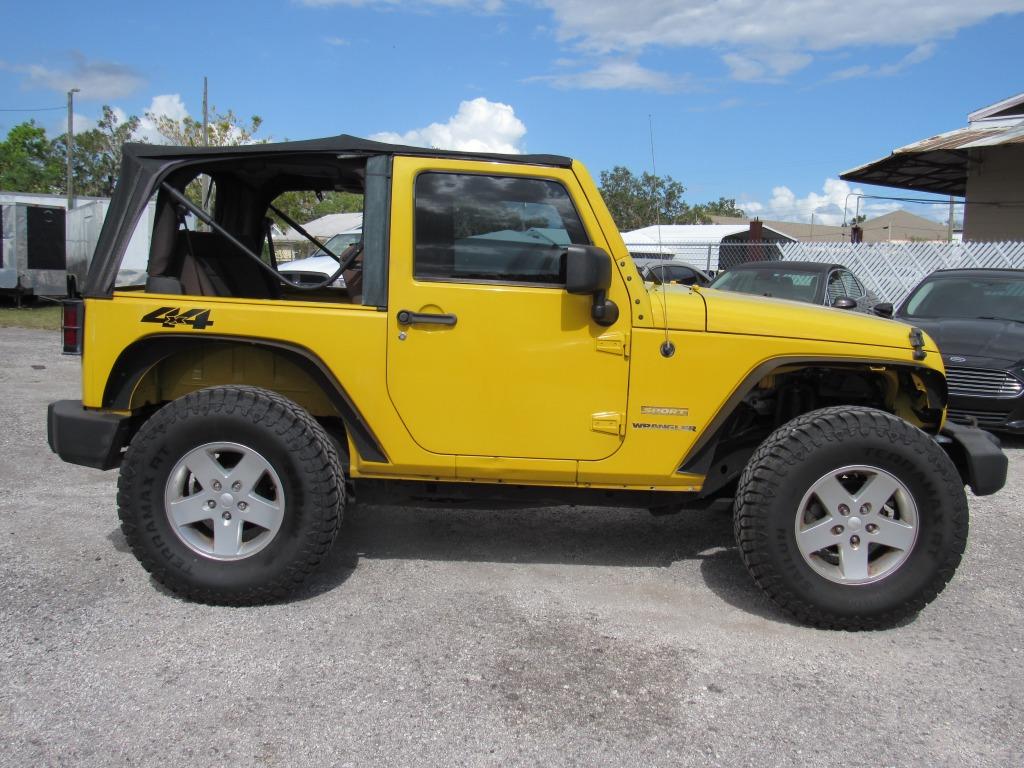 2011 Jeep Wrangler Sport photo