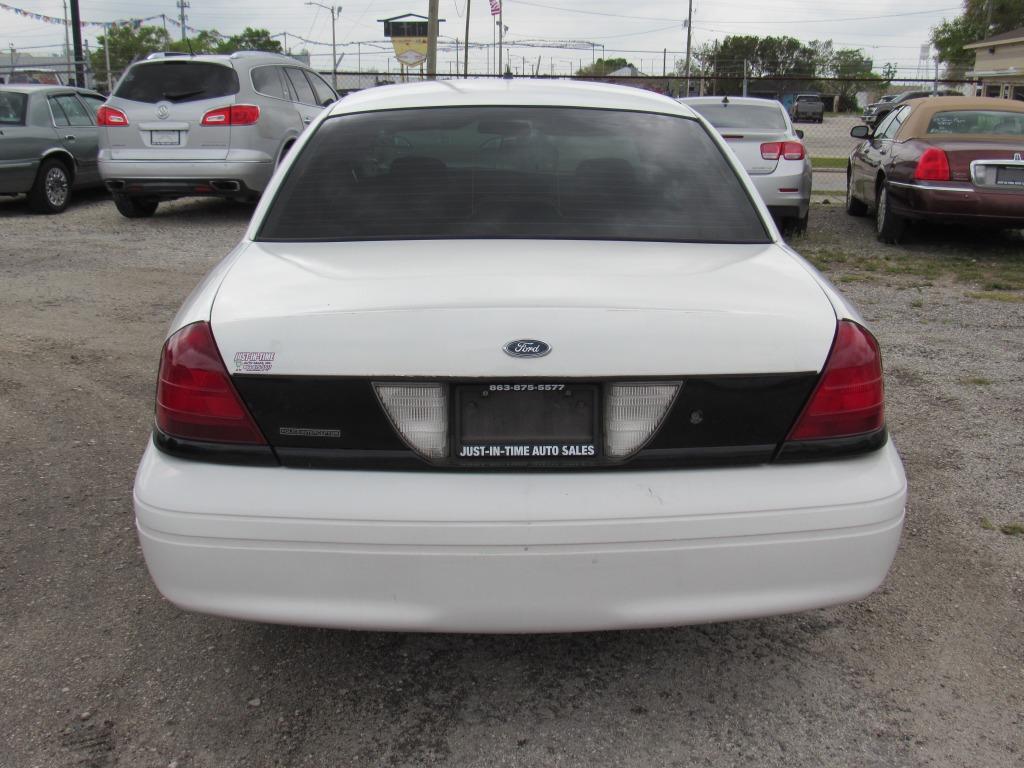 2007 Ford Crown Victoria Police Interceptor photo
