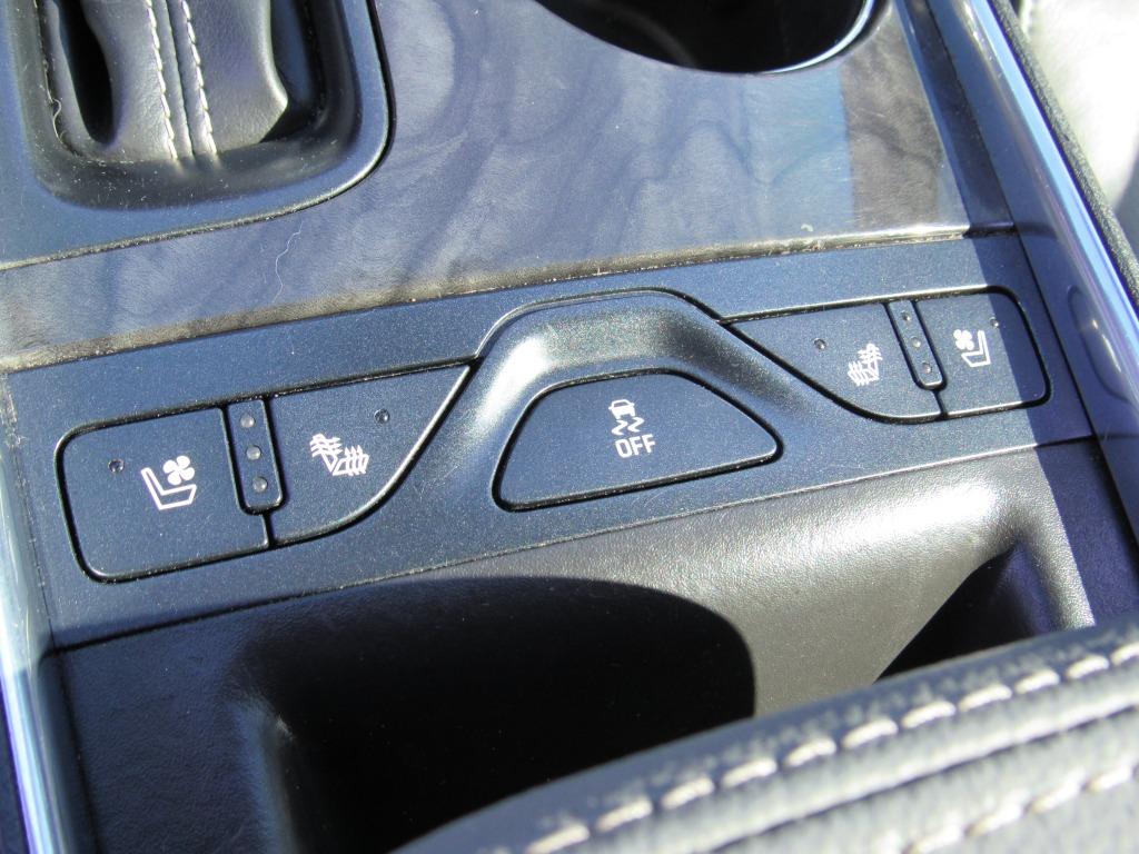 2014 Chevrolet Impala LTZ photo