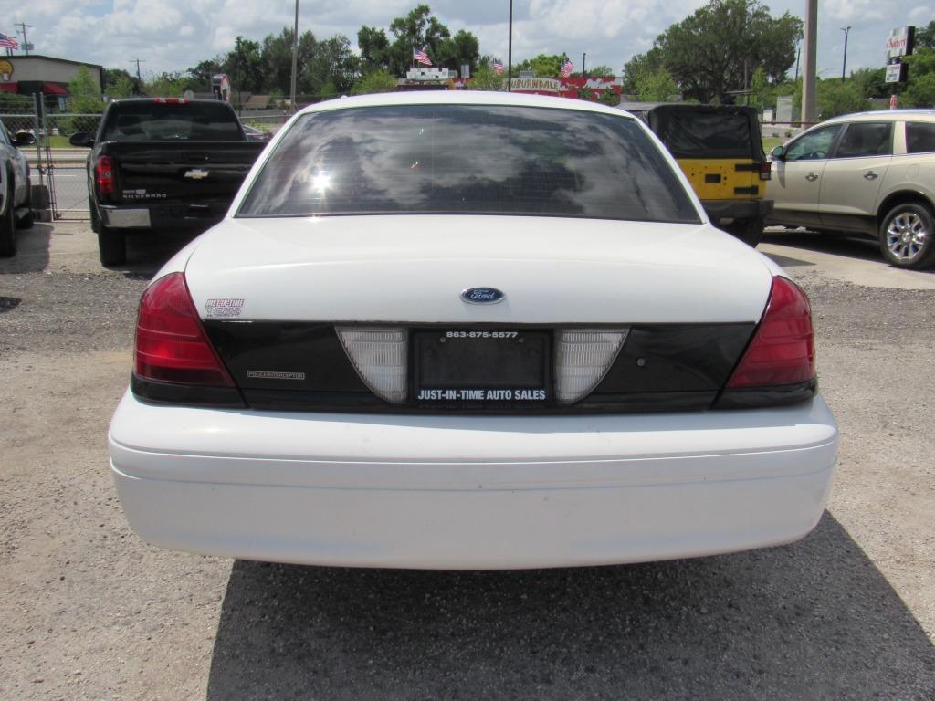 2007 Ford Crown Victoria - $5,995