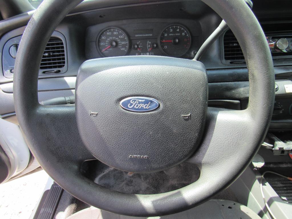 2007 Ford Crown Victoria - $5,995