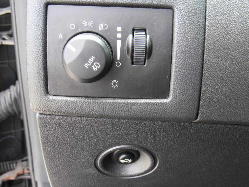 2010 Chrysler 300 Touring photo