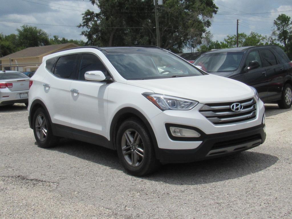 2016 Hyundai Santa Fe Sport - $12,995