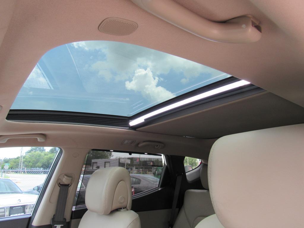2016 Hyundai Santa Fe Sport - $12,995