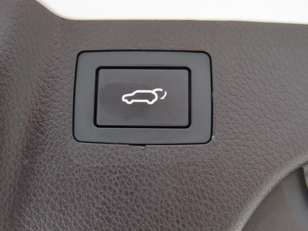 2016 Hyundai Santa Fe Sport - $12,995