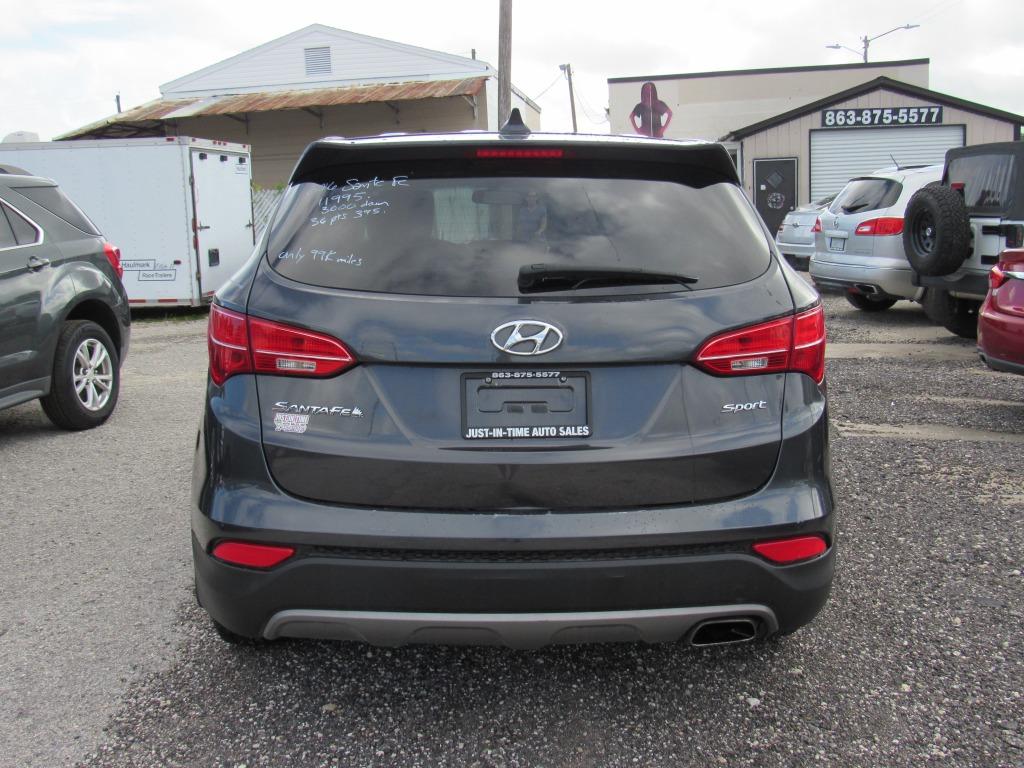 2016 Hyundai Santa Fe Sport - $11,495