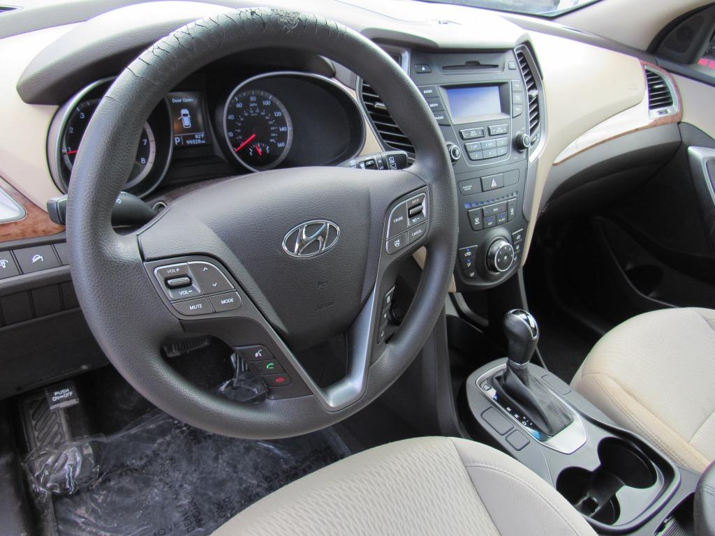 2016 Hyundai Santa Fe Sport - $11,495