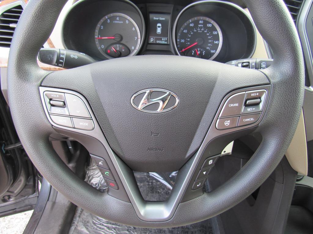 2016 Hyundai Santa Fe Sport - $11,495