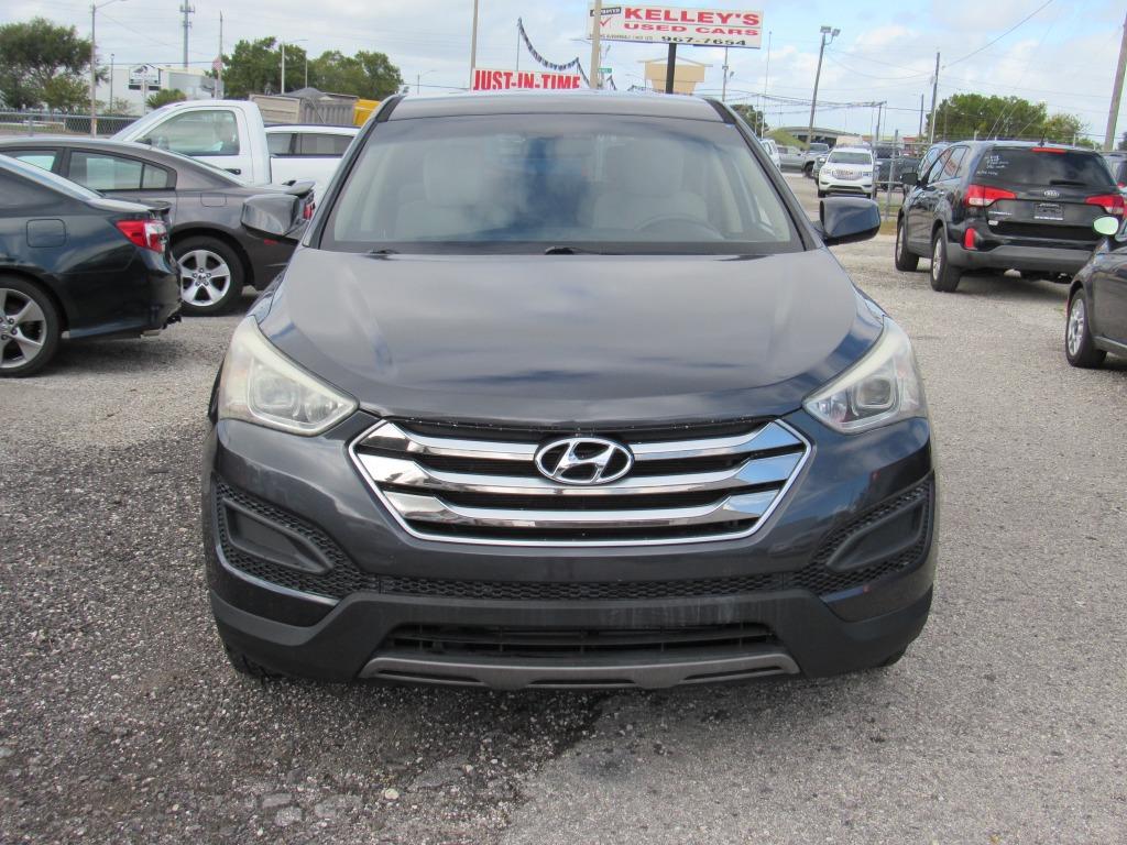 2016 Hyundai Santa Fe Sport - $11,495