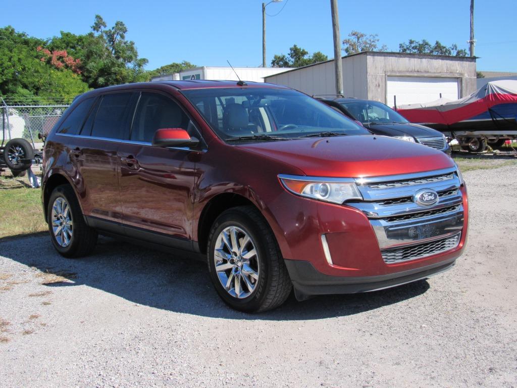 2014 Ford Edge - $10,995