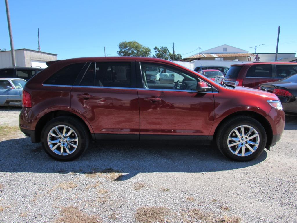 2014 Ford Edge - $10,995