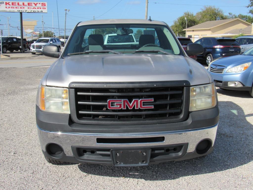 2009 GMC Sierra 1500 - $8,495