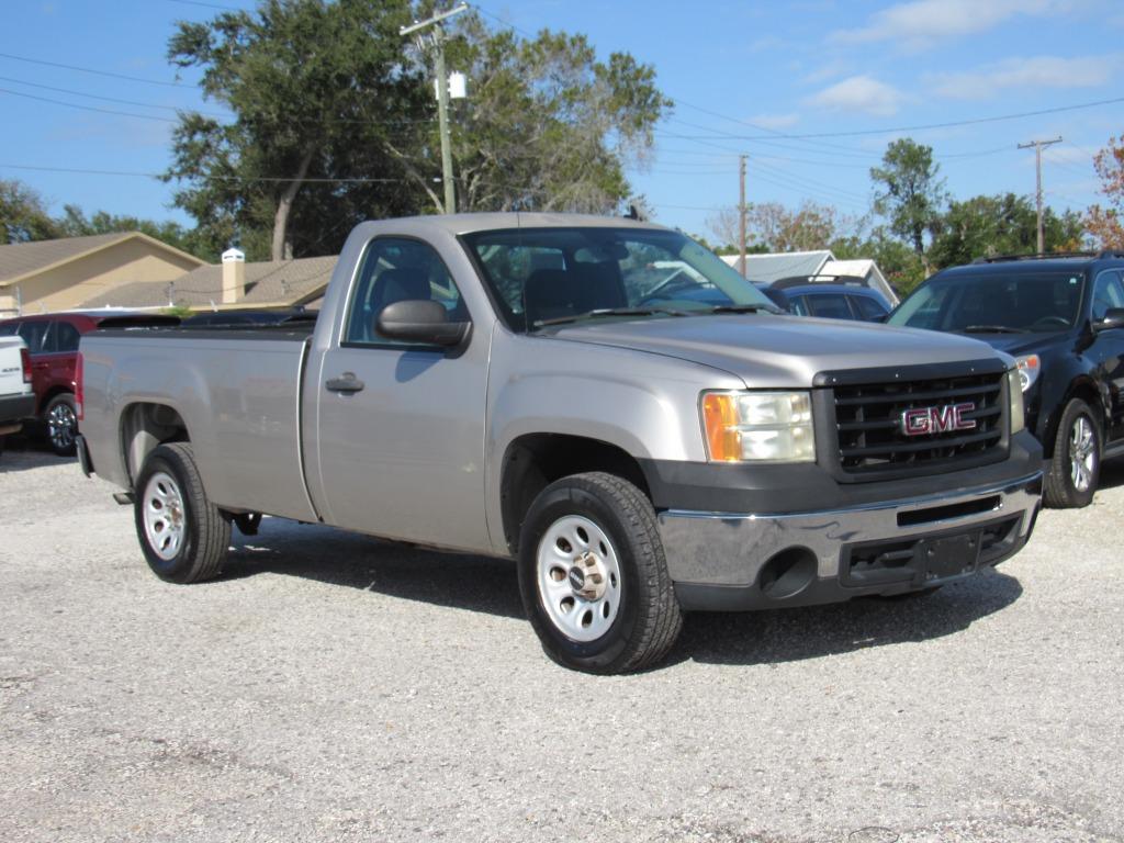 2009 GMC Sierra 1500 - $8,495