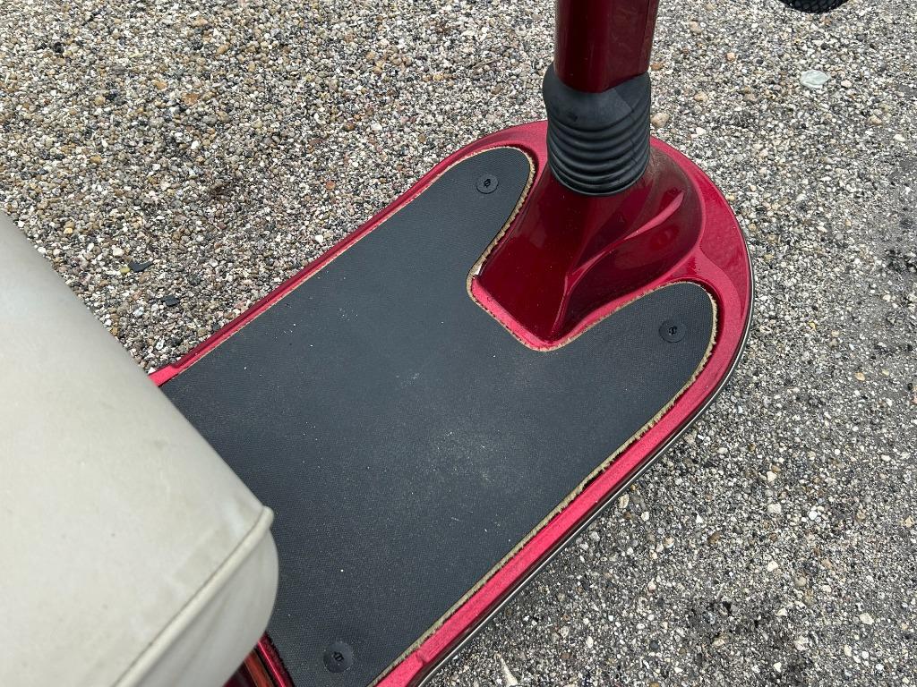2024 SHERMAN + REILLY Scooter - $799