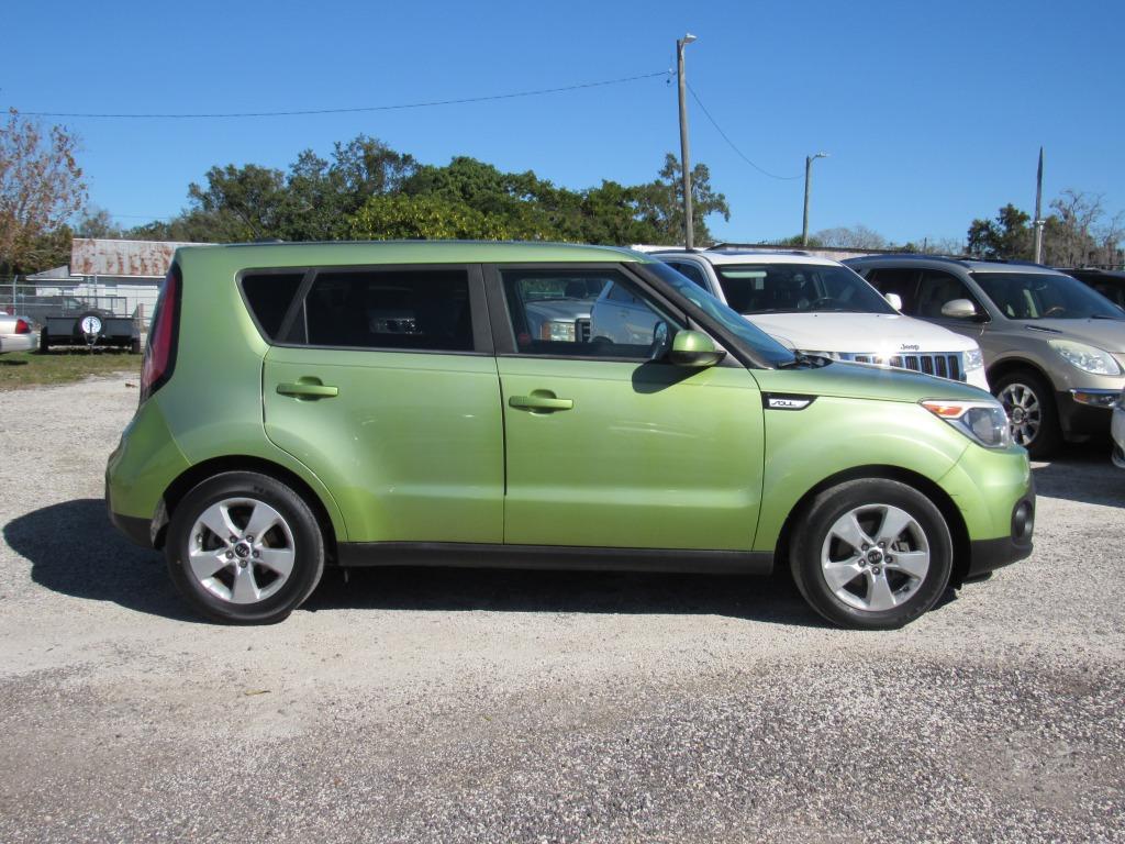 2017 Kia Soul - $10,995