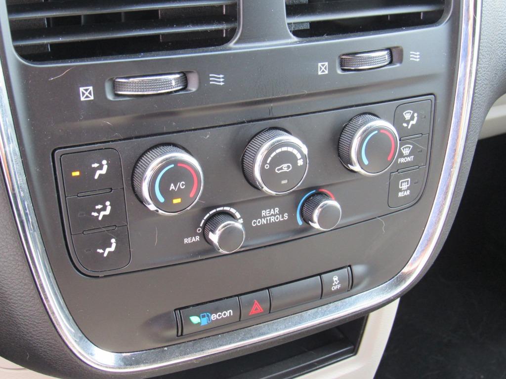 2014 Dodge Grand Caravan - $10,995