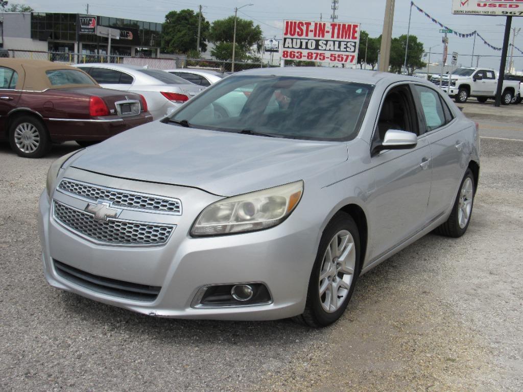 2013 Chevrolet Malibu - $3,500