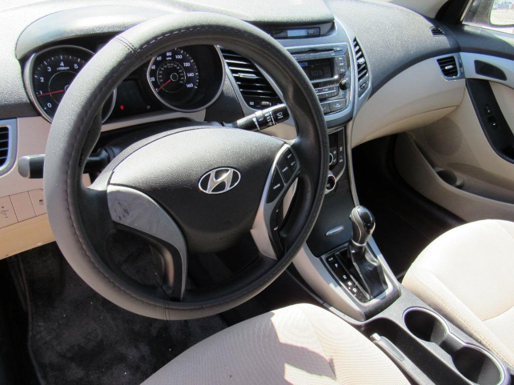 2016 Hyundai Elantra - $8,995