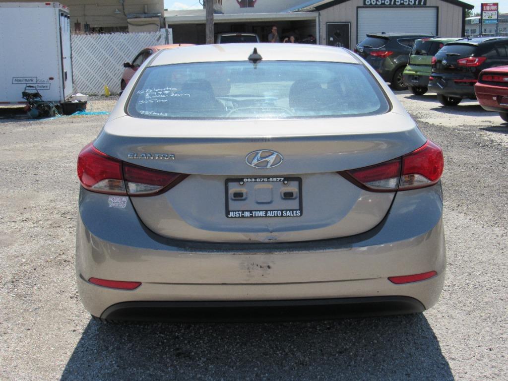 2016 Hyundai Elantra - $8,995