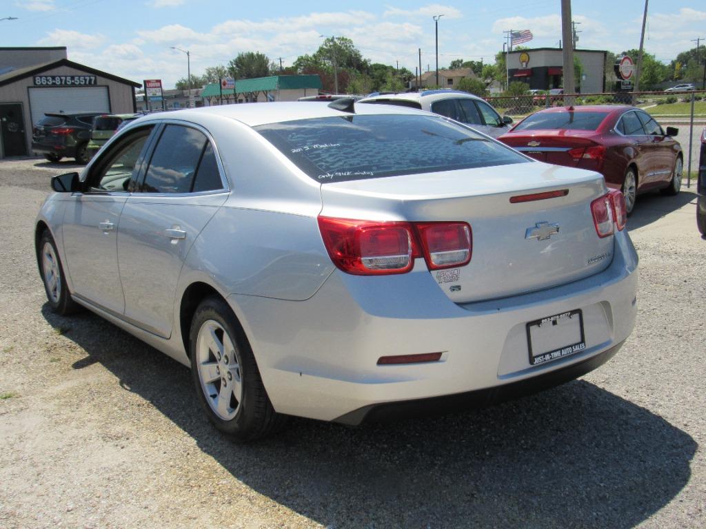 2015 Chevrolet Malibu - $9,995