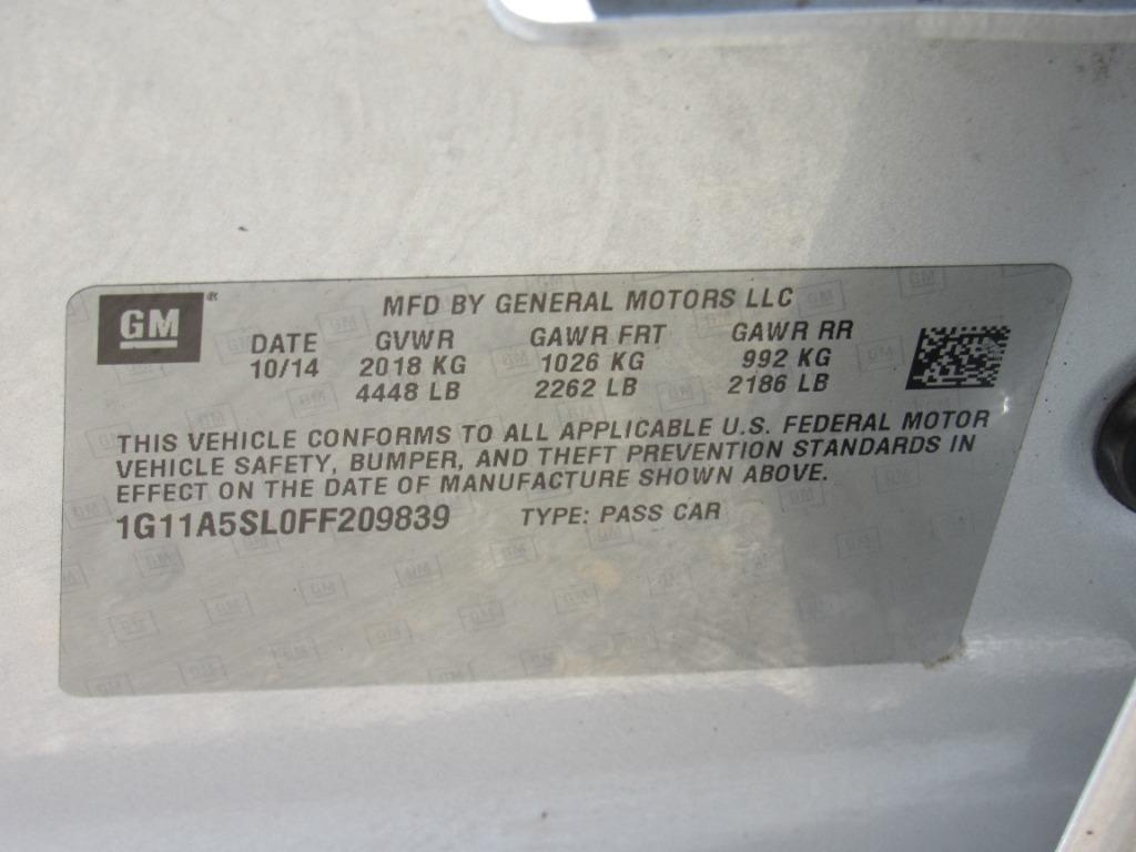 2015 Chevrolet Malibu - $9,995