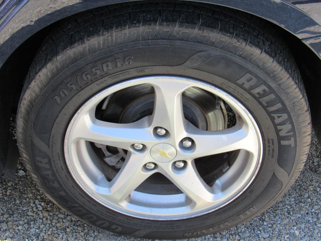 2018 Chevrolet Malibu - $11,500