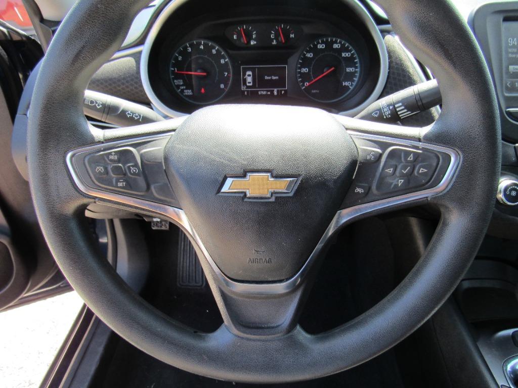 2018 Chevrolet Malibu - $11,500
