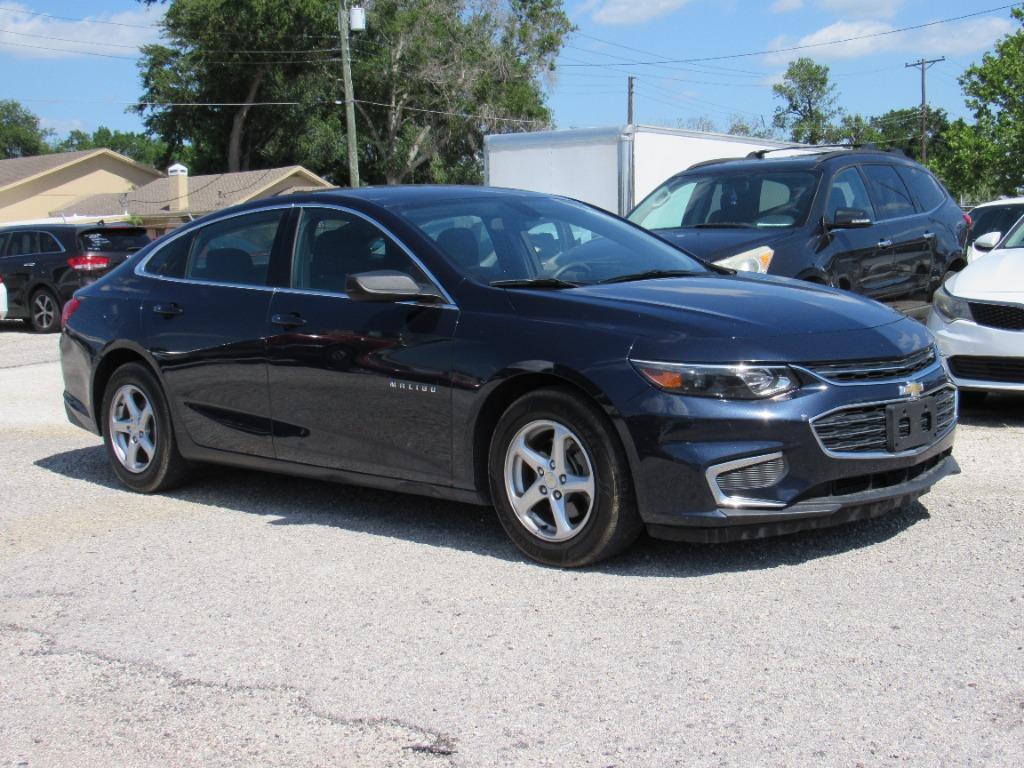 2018 Chevrolet Malibu - $11,500