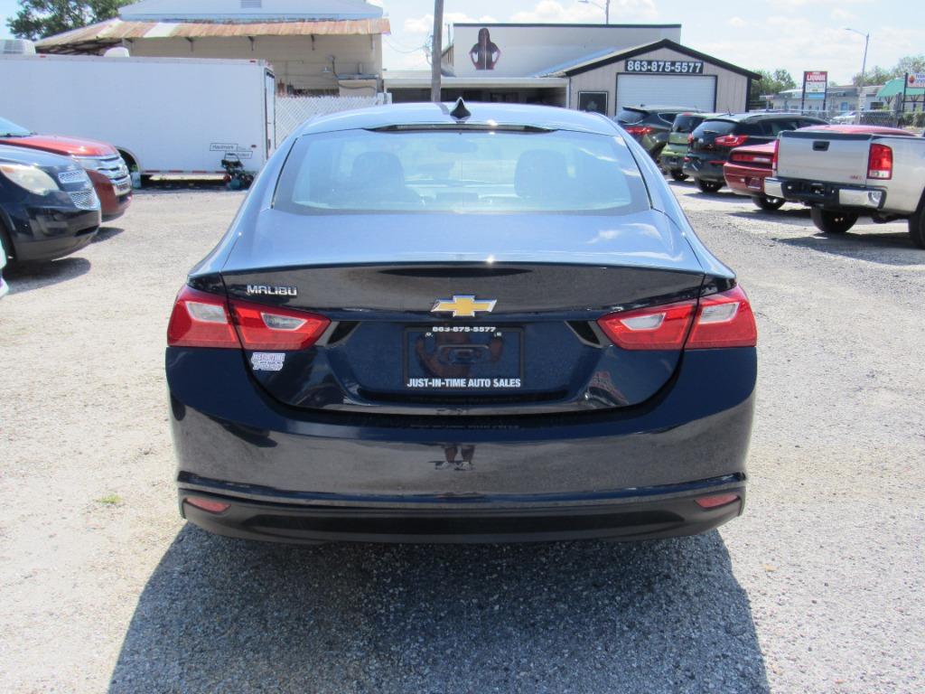 2018 Chevrolet Malibu - $11,500