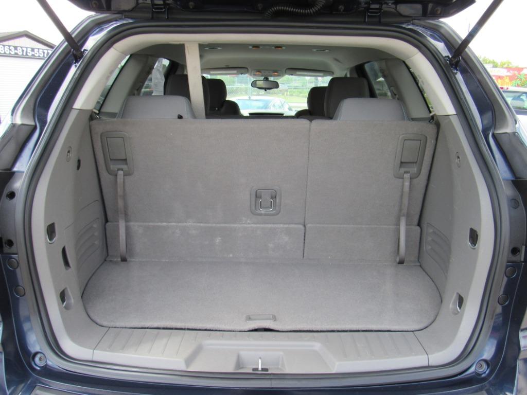 2017 Chevrolet Traverse - $10,995