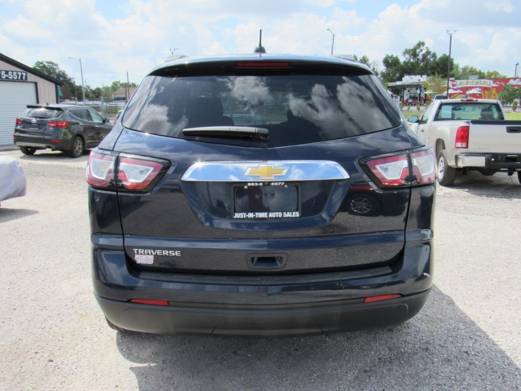2017 Chevrolet Traverse - $10,995